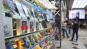 جولان لوازم جانبی تقلبی موبایل در بازار | تفاوت بین نمونه اصلی و تقلبی برای خریدار تقریبا غیرممکن است