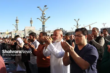 نماز عید سعید فطر در حرم مطهر رضوی