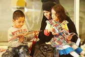زنان میان‌سال در غبار وظیفه‌های مادرانه گم شده‌اند