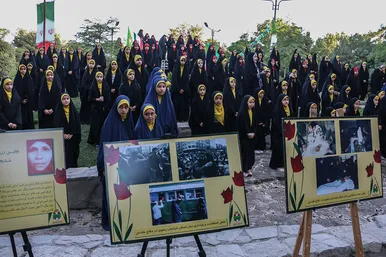 همایش « رهروان فاطمی » در بوستان ملت