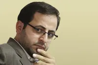 فاضل نظری در حمایت از فردوسی: «سیه‌دل سپید نمی‌شود» + عکس