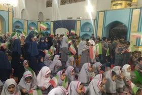 جشن شکوفه&zwnj;ها در حرم امام رضا (ع) | مهر امام هشتم برای کلاس&zwnj;اولی&zwnj;ها