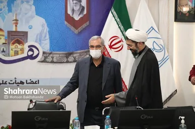 دوره آموزشی «همراه با حکیمان» ویژه استادان دانشگاه‌های علوم پزشکی کشور