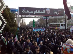 فیلم / فریاد مرگ برآمریکا مردم&zwnj; مشهد در پی #انتقام_سخت در خیابان&zwnj;های شهر