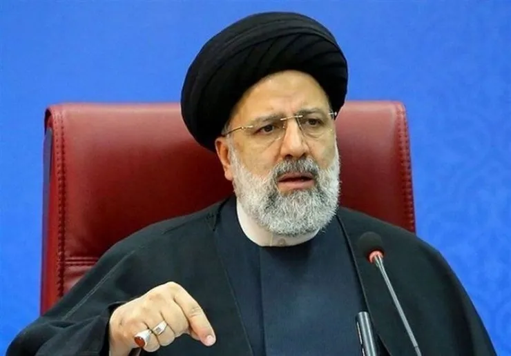 درخواست رئیسی برای اقدامات فوری به منظور کنترل بازار ارز و نرخ تورم