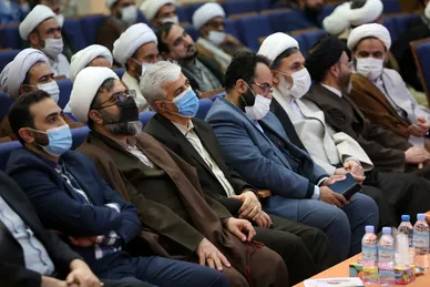 بازدید وزیر ورزش و جوانان از نمایشگاه «هم آهنگ»