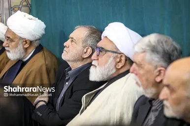گزارش تصویری | مراسم چهلم شهدای حوادث دی ماه در حرم مطهر رضوی با حضور رئیس جمهور