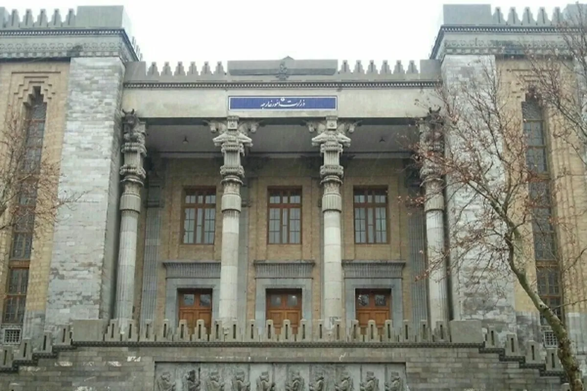 احضار سفیر فرانسه به وزارت امور خارجه