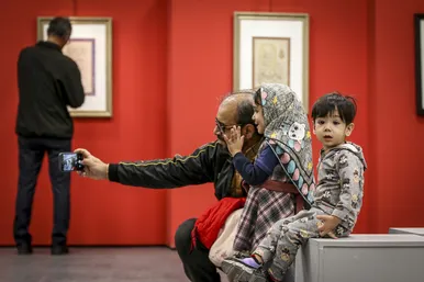 نمایشگاه آثار خوشنویسی «یاس کبود»