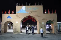 دیدار با «هزاران قمر» در گلزار شهدای مشهد | افطاری ساده در کنار مزار شهدا