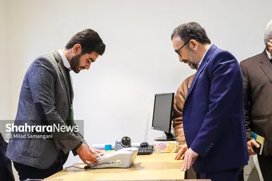 حضور مسئولان استان خراسان‌رضوی پای صندوق‌های رای