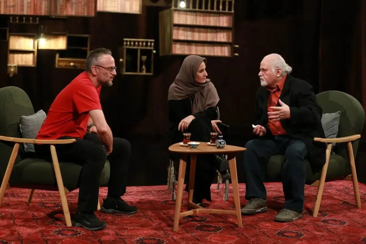 درباره برنامه تلویزیونی «چهل‌تیکه» | برنامه‌ای که انسان را به ریشه‌اش وصل می‌کند