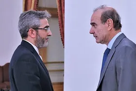 ادعای سی&zwnj;ان&zwnj;ان درباره درخواست&zwnj;های برجامی ایران | دریافت غرامت در صورت خروج مجدد آمریکا از برجام