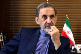 ولایتی: بسته&zwnj;شدن فرودگاه نجف تلاشی برای شکستن وحدت ایران و عراق است
