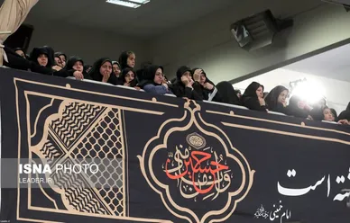 اولین شب مراسم عزاداری حضرت اباعبدالله‌الحسین(ع) در حسینیه امام‌خمینی(ره)