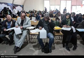 آخرین روز ثبت نام انتخابات مجلس / چه چهره&zwnj;هایی ثبت نام کردند؟