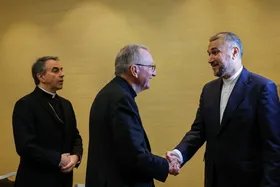 وزیر خارجه در دیدار با نخست&zwnj;وزیر واتیکان: حماس جنبش آزادی&zwnj;بخشی است که علیه اشغالگری می&zwnj;جنگد