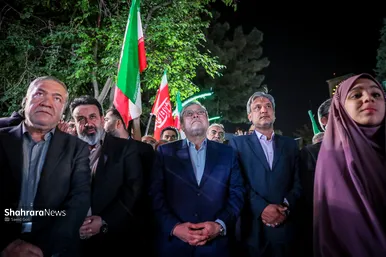 گزارش تصویری | آیین رونمایی از یادمان شهدای گمنام بوستان ملت
