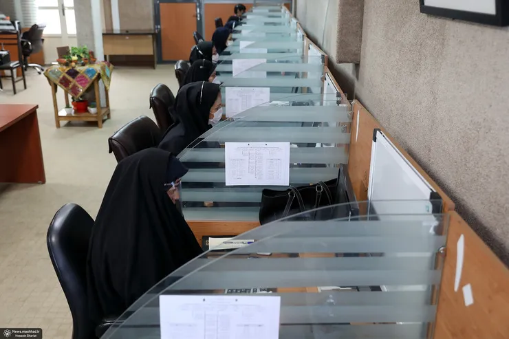 تماس ۷۵ شهروند با مرکز ۱۳۷ به دنبال وزش باد شدید در مشهد