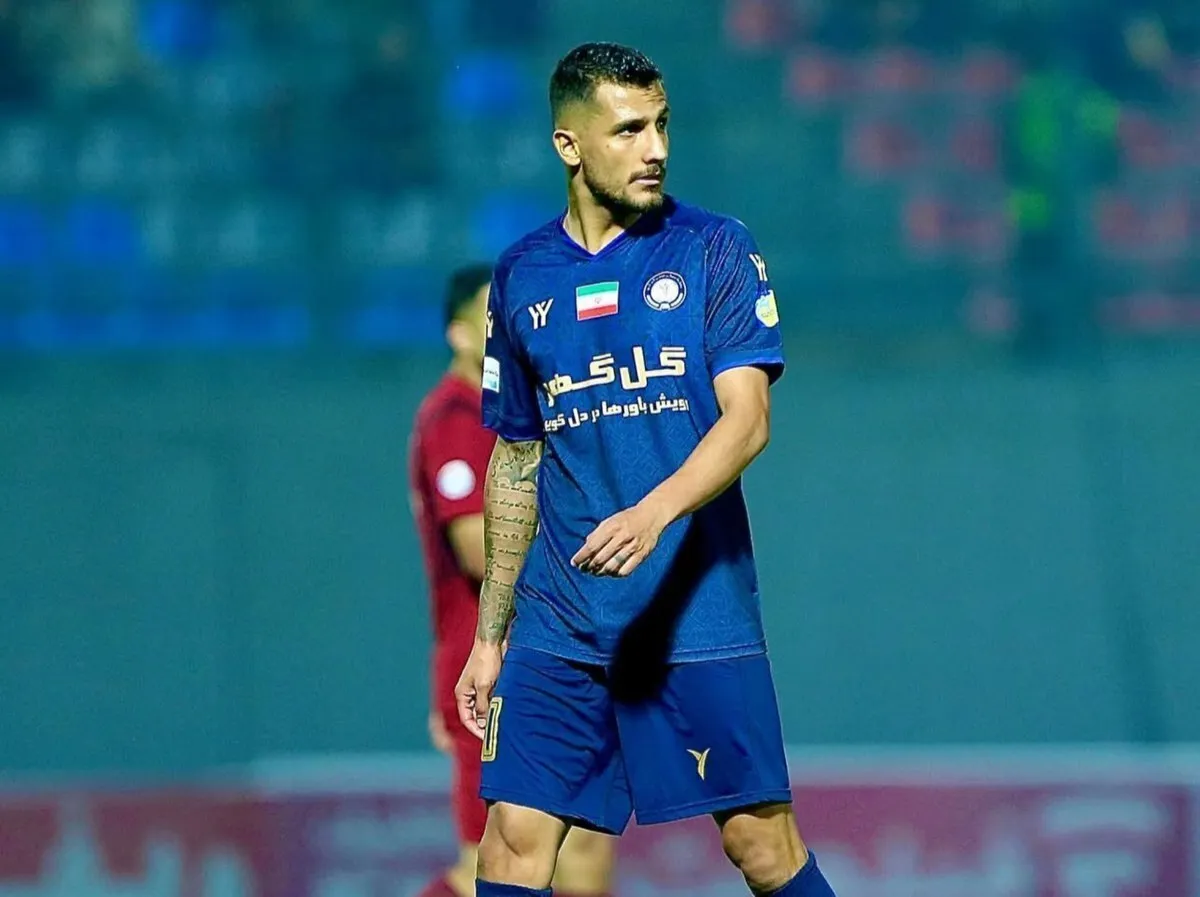 خریدهای پرسپولیس باید به تایید اسکوچیچ برسند