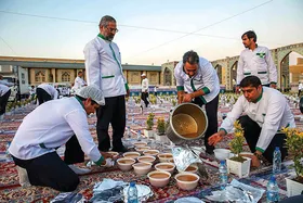 بازخوانی وقف&zwnj;نامه&zwnj;های برجای&zwnj;مانده در آستان&zwnj;قدس رضوی درباره ماه رمضان