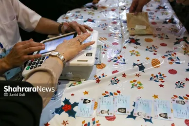عکس‌هایی از مرحله دوم انتخابات چهاردهمین دوره ریاست‌جمهوری در مشهد (۲)
