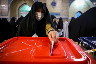آخرین ساعات رای گیری انتخابات در مشهد مقدس