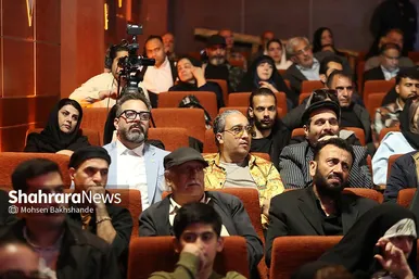 گزارش تصویری | گردهمایی بزرگ اصحاب فرهنگ، هنر، رسانه و قرآن خراسان رضوی در مشهد