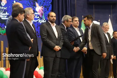گزارش تصویری | همایش گرامیداشت روز شورا‌ها در مشهد (۶ اردیبهشت‌ ۱۴۰۴)
