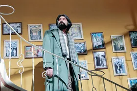 گپ و گفت با امیر بشیری و سجاد انتظاری درباره قسمتی از مجموعه تلویزیونی &laquo;روایت&raquo; که به زنده&zwnj;یاد قیصر امین&zwnj;پور می&zwnj;پردازد