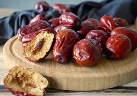 &laquo;سنجد&raquo; میوه&zwnj;ای که جای دارو را می&zwnj;گیرد