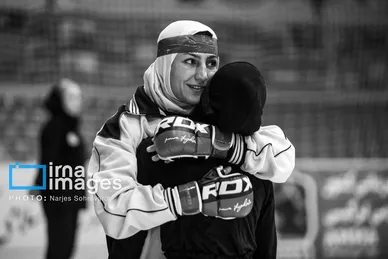 گزارش تصویری | مسابقات MMA زنان قهرمانی کشور در اراک