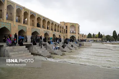نوروزگردی | اصفهان سی و سه پل