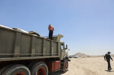 امحای ۶۰ تن کالای قاچاق در مشهد