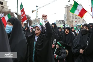 گزارش تصویری حضور باشکوه مردم مشهد در راهپیمایی ۲۲ بهمن - ۲