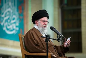 شاعر خراسانی: دقت رهبر انقلاب اسلامی در محافل شعر اعجاب&zwnj;برانگیز بود! + ویدئو