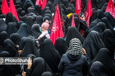 اجتماع عزاداران فاطمی و تشییع پیکر 9 شهید دفاع مقدس و مدافع حرم