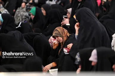 مراسم مناجات شب‌های ماه مبارک رمضان در حرم مطهر رضوی