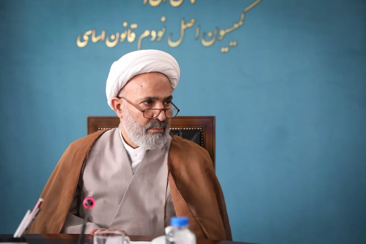 پژمان‌فر: ممنوع‌الخروجی فعالان اقتصادی از کشور در صورت ارائه وثیقه تضمنی لازم رفع می‌شود