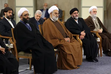 گزارش تصویری | دیدار اعضای کنگره بزرگداشت آیت‌الله‌العظمی میلانی(ره) با رهبر معظم انقلاب (۴ دی ۱۴۰۴)