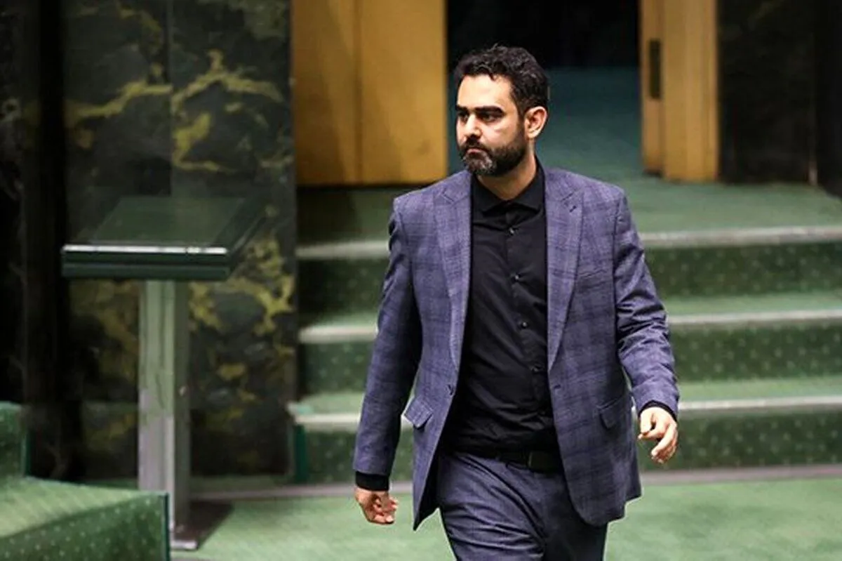 ثابتی مدعی شد: سفر ۵۰ میلیاردی رئیس سازمان محیط زیست به برزیل