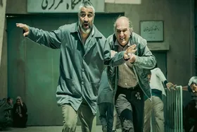 پوستر فیلم سینمایی &laquo;آنتیک&raquo; با بازی پژمان جمشیدی رونمایی شد + عکس و بازیگران