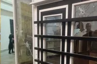 آخرین خبر‌ها از حادثه تروریستی حرم شاهچراغ از زبان استاندار فارس+ فیلم