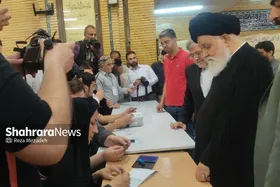 آیت&zwnj;الله علم&zwnj;الهدی: شرکت در انتخابات، پاسداشت نعمت نظام اسلامی است | رئیس&zwnj;جمهور آینده کشور؛ امانت&zwnj;دار سرنوشت ملت + فیلم