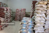 فروش برنج ۸۰ هزار تومانی به قیمت ۳۰۰ هزار تومان در فروشگاه‌های زنجیره‌ای | پای مافیای برنج در میان است