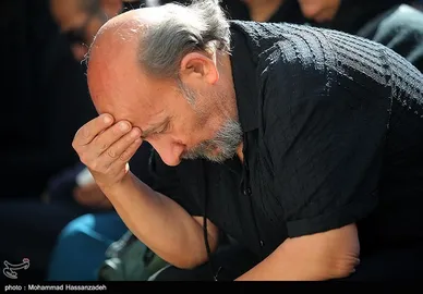 عکس‌هایی از تشییع پیکر رضا داودنژاد