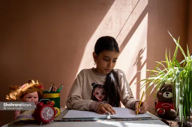 زهرا شرافی دختر گواشواره قلبی میناب،از روی گوشواره هایش شناسایی شده بود ،محیا سادات هربار که این گوشواره اش رو به گوش میاندازد یاد زهرا میکند
