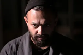 صابر ابر با تئاتر &laquo;برداشت آخر&raquo; به صحنه می&zwnj;آید + زمان و مکان برگزاری