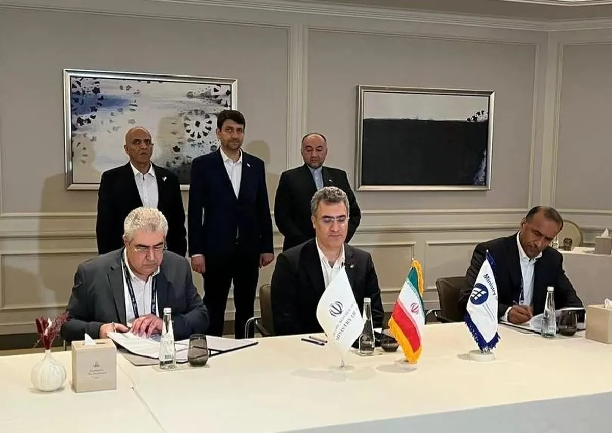 امضای تفاهم‌نامه توسعه ترانزیت داده بین ایران و عمان