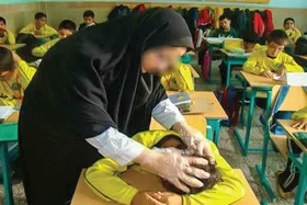 موج ابتلای دانش آموزان مشهدی به شپش
